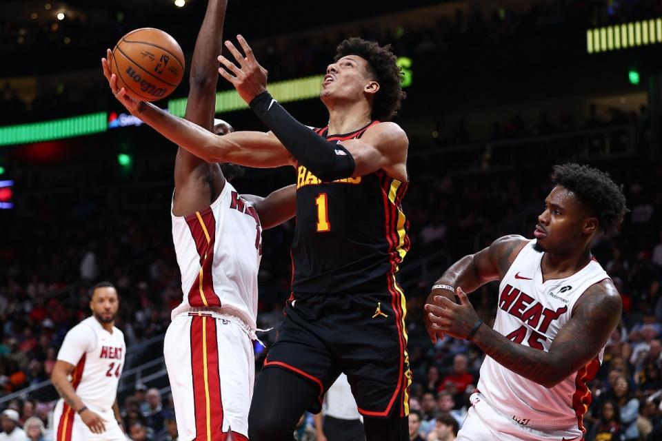 爱游戏中国官网-第30胜！希罗复出24分热火31分大胜老鹰 杰伦16+16+11